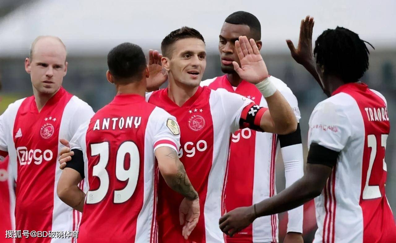 以及来自其 以及来自其