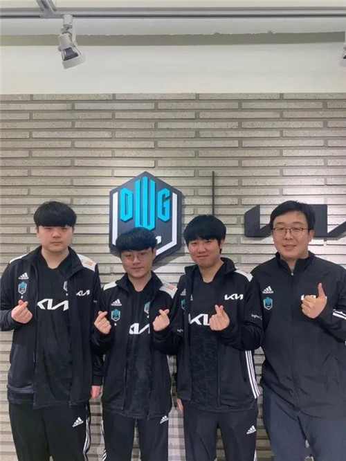 三镇的戴维 三镇的戴维