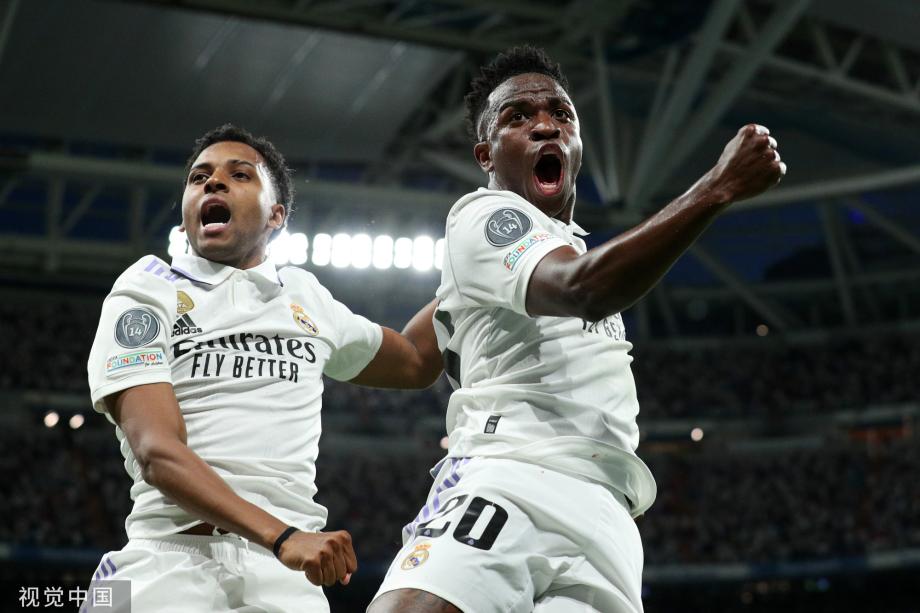 通过数据和 通过数据和