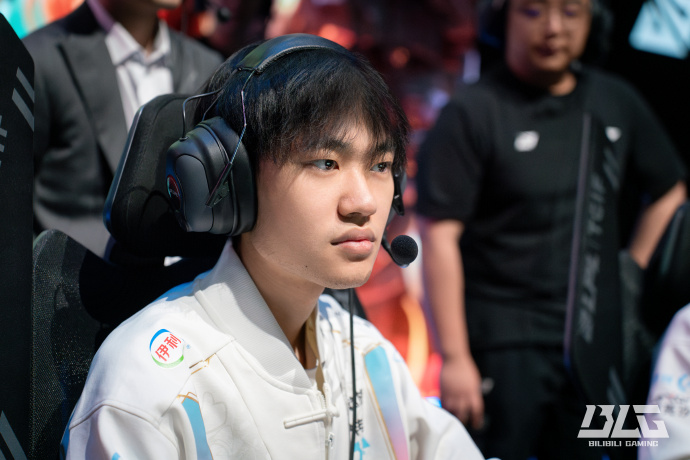 备受期待的 备受期待的