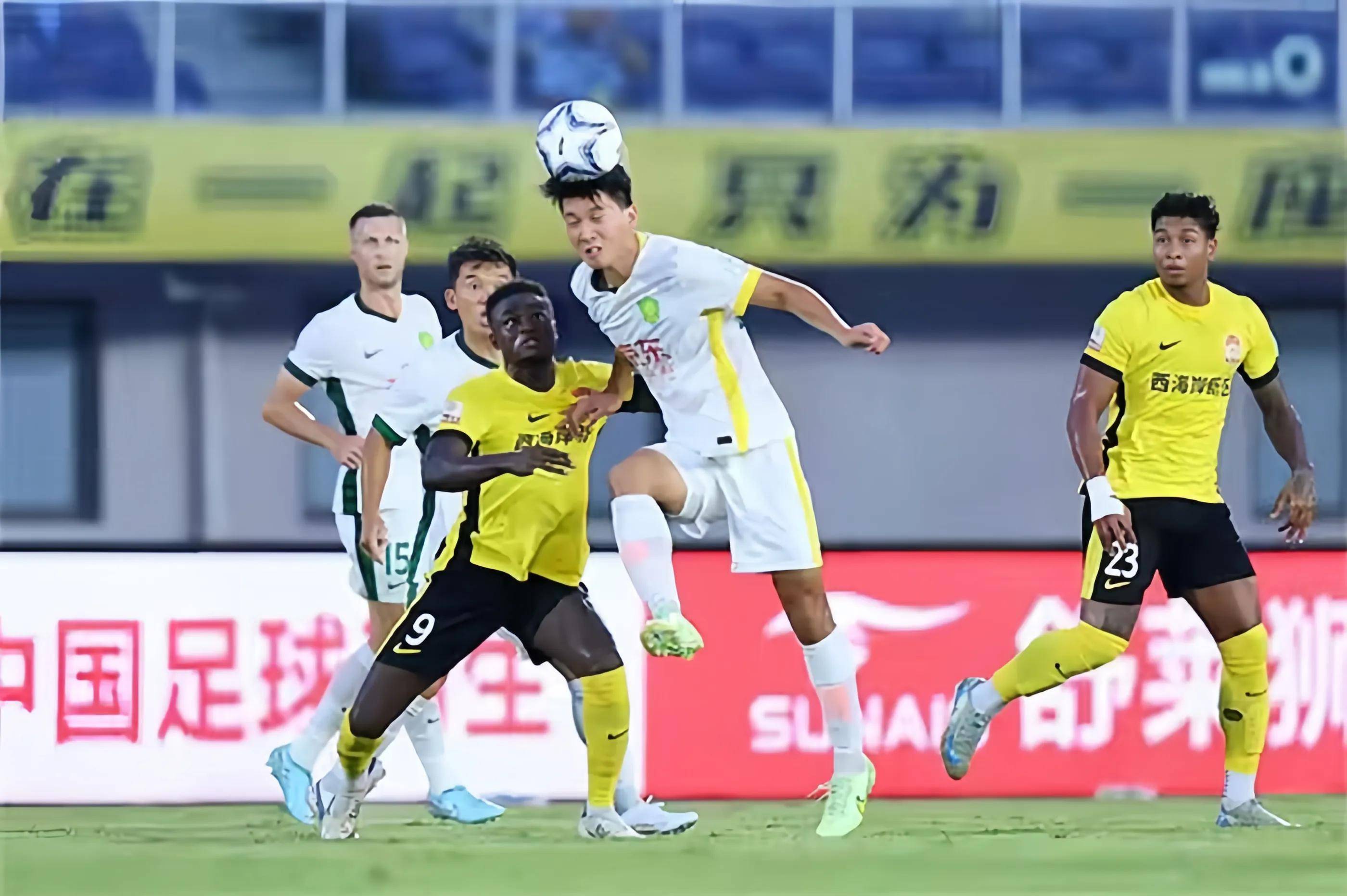 和更衣室秩 和更衣室秩